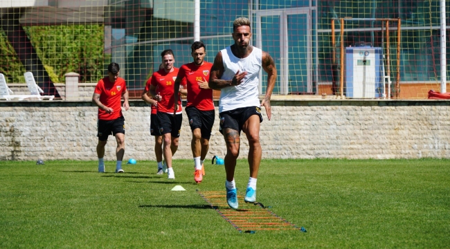 KAYSERİSPOR EVİNDE BAŞLIYOR