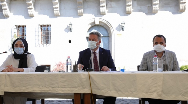 Başkan Palancıoğlu, Kayseri Amatör Spor Kulüplerine nakdi yardım yapıldığını söyledi.