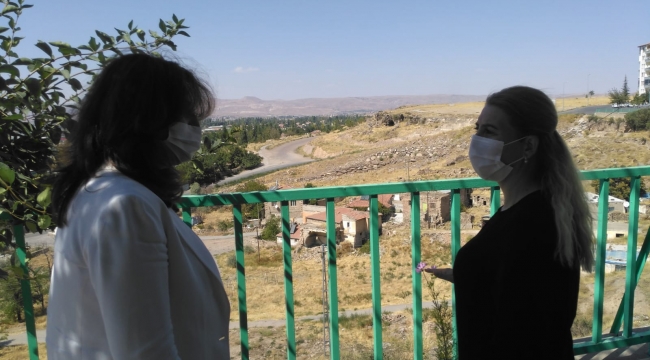 CHP İL BAŞKANI'NDAN NEJLA GÖĞÇAM'A ZİYARET