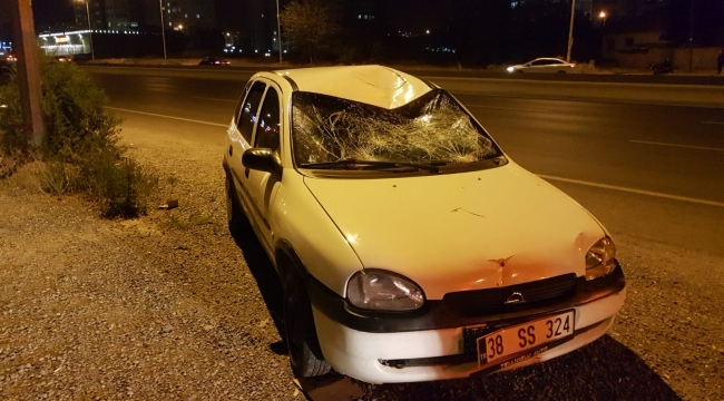 EHLİYETSİZ SÜRÜCÜ BİSİKLET SÜRÜCÜSÜNÜ AĞIR YARALADI