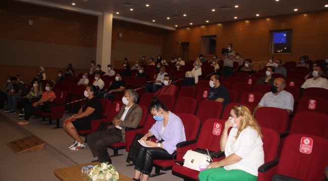 EKİNCİ: 'MASKESİZ KESİNLİKLE DERS İŞLENMEMESİ GEREKİR'