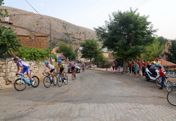 Erciyes Uluslararası Bisiklet Yarışları'nın Kapadokya etabı tamamlandı