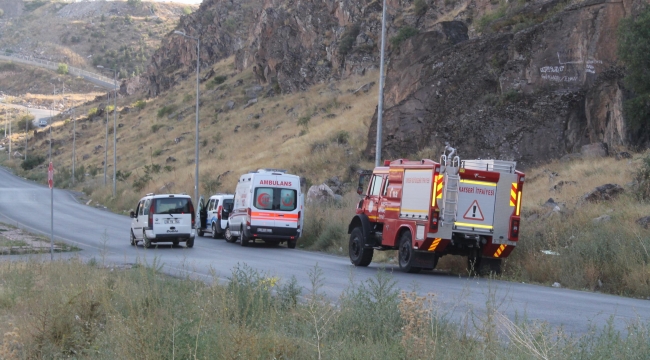 İntihara kalkışan şahsı Polis ikna etti.