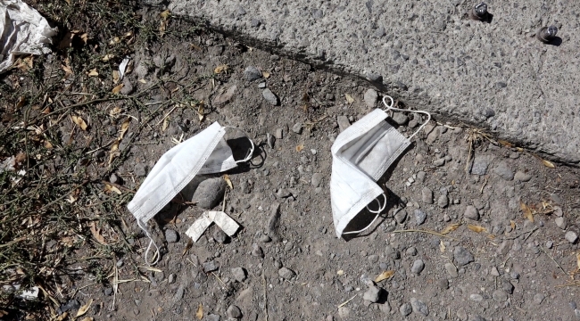 Psikolog Mehmet Karakaya, 'Maskeyi yere atmak, kişilik bozukluğu'