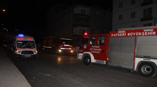 8 KİŞİLİK EVDE YANGIN PANİĞİ