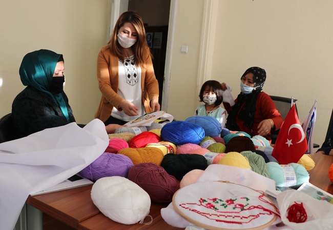 BARIŞ ELÇİSİ MİNNETTAR