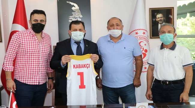 BELLONA KAYSERİ BASKETBOL'DAN KABAKCI'YA ZİYARET