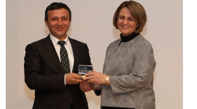 ERÜ REKTÖRÜ VE EŞİ COVİD-19'A YAKALANDI