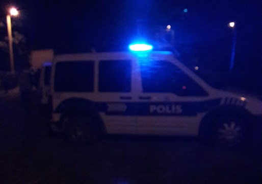 EVİNDE ÖLÜ BULUNDU