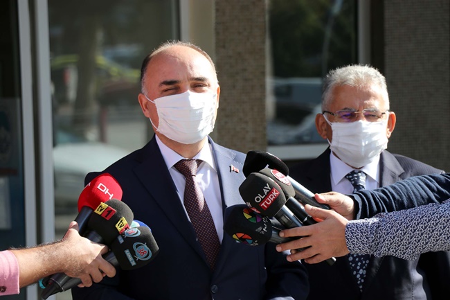 KAYSERİ VALİSİ: 'KORKARIM Kİ VAKA SAYIMIZ ARTACAK'