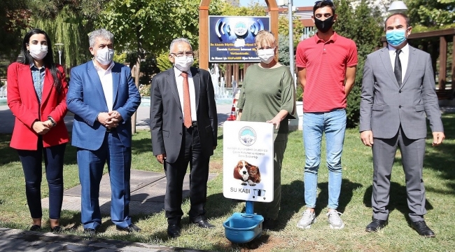 'MERHAMET ETMEYENE MERHAMET EDİLMEZ'