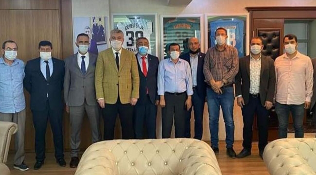 MHP YEŞİLHİSAR'DAN BAŞKAN TOK'A HAYIRLI OLSUN ZİYARETİ