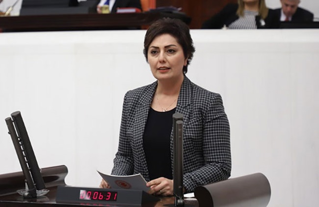 SERAP ŞULE KALIN'DAN NEVİN TAŞLIÇAY'A TEŞEKKÜR