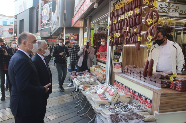 SİGARA BAHANESİYLE MASKE ÇIKARANLARA MÜSADE YOK