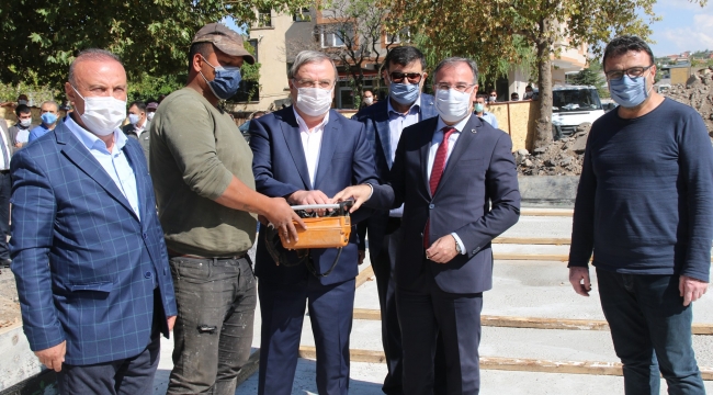 ÜLFET-MURAT ÖZDEMİR AİLE SAĞLIĞI MERKEZİ TEMELİ ATILDI