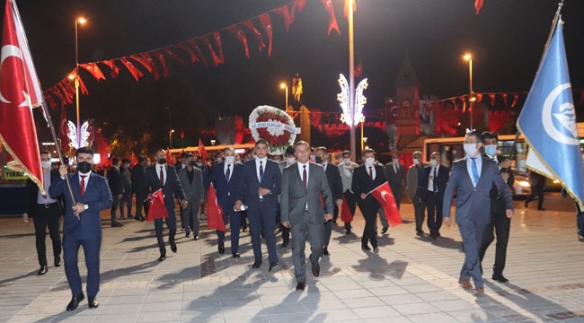 ÜLKÜ OCAKLARI'NDAN CUMHURİYET BAYRAMI YÜRÜYÜŞÜ