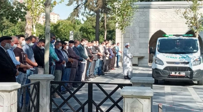 YILMAZ AKANSU TOPRAĞA VERİLDİ