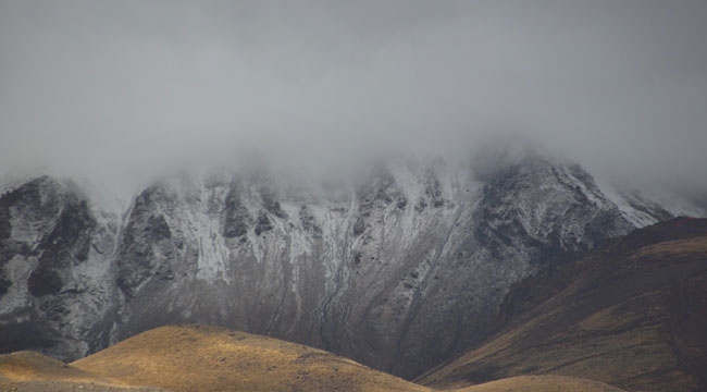 ZİRVEDE KAR SEVİNCİ