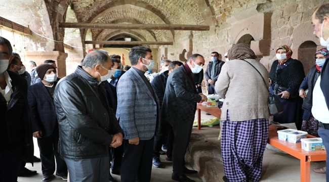 360 YILLIK KERVANSARAY'DA YOĞURT PAZARI KURULDU