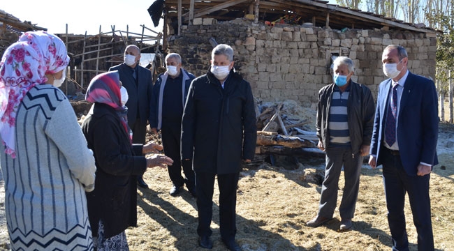 BAŞKAN AHIRI YANAN AİLEYE GEÇMİŞ OLSUNA GİTTİ