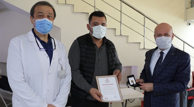 BAŞKAN ÇOLAKBAYRAKDAR'DAN KAN BAĞIŞI ÇAĞRISI