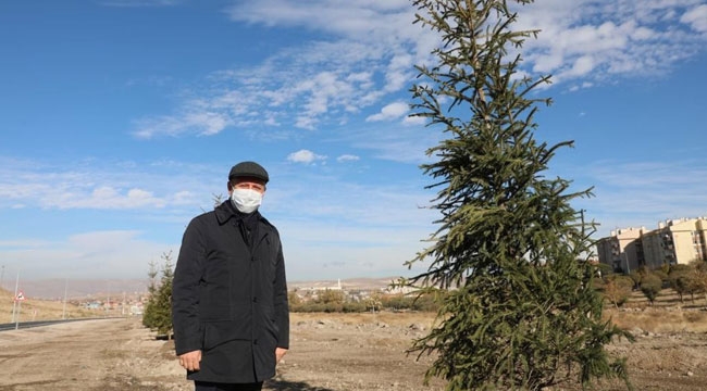 ÇOLAKBAYRAKDAR: 'HEDEFLERİMİZE EMİN ADIMLARLA İLERLİYORUZ'