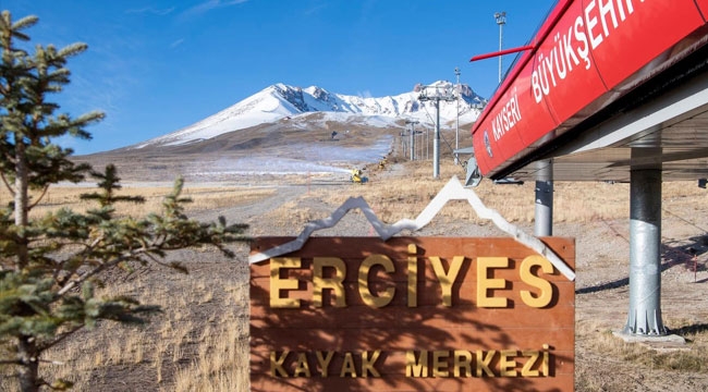 ERCİYES'TE YAPAY KARLAMAYA DEVAM