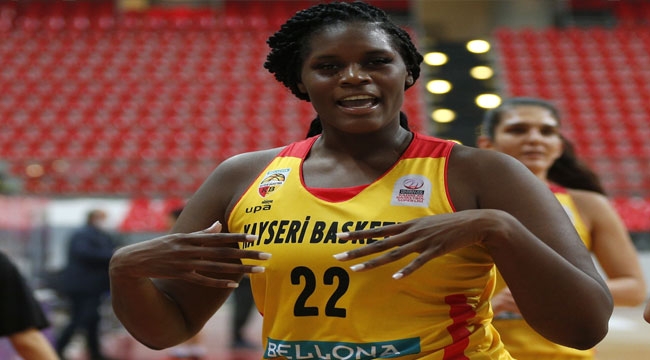 KALANİ BROWN İLK MAÇINDA