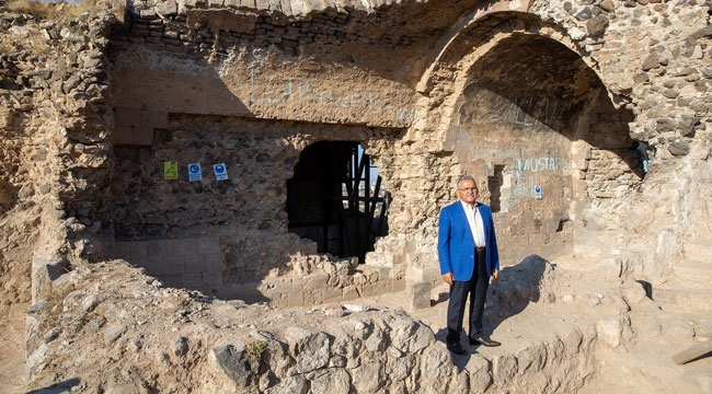 KIZIL KÖŞK RESTORASYONA HAZIR HALDE