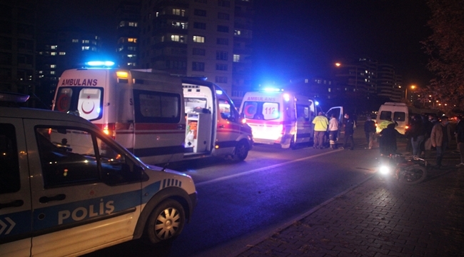 MOTOSİKLET KADINA ÇARPTI: 1'İ AĞIR 3 YARALI