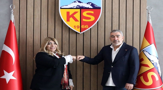 SAMET AYBABA SÖZLEŞMEYİ İMZALADI