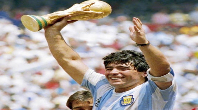 'SENİ VE FUTBOLA KATKILARINI ASLA UNUTMAYACAĞIZ'