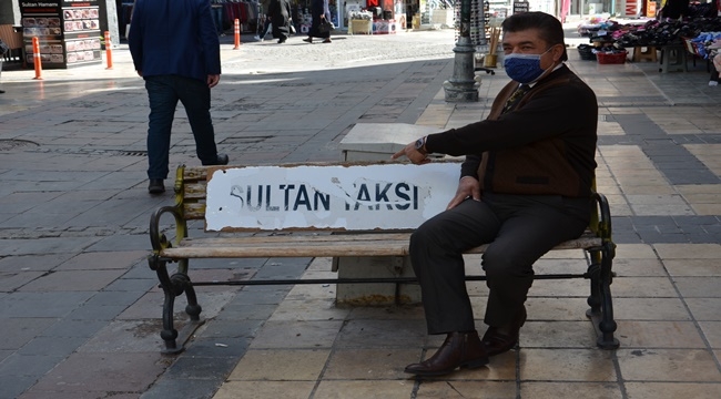 SULTAN TAKSİ DURAK BEKLİYOR
