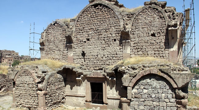 TAHRİP EDİLEN RUM KİLİSESİ, TURİZME KAZANDIRILACAK