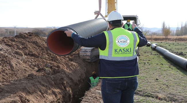 AKKIŞLA'DA 4 BİN 500 METRE ALTYAPI ÇALIŞMASI