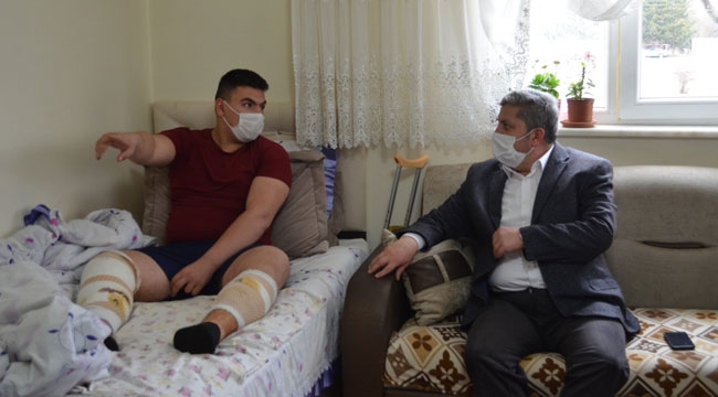 BAŞKAN ALTUN'DAN SAMET MUTLU'NUN EVİNE ZİYARET