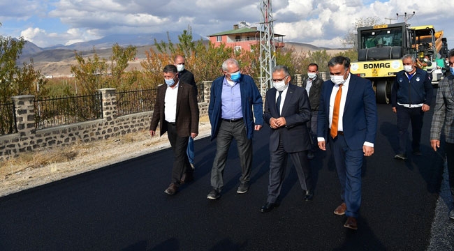 BÜYÜKŞEHİR'DEN İLÇE YOLLARINA 14 MİLYON TL'LİK ASFALT