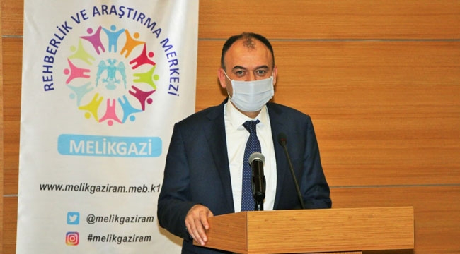 ÇANDIROĞLU'NDAN İDARECİ VE ŞEFLERE TOPLANTI