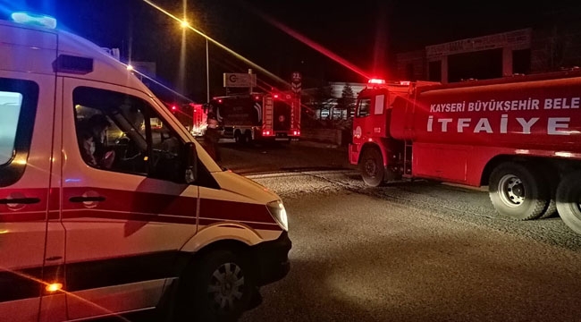 FABRİKA'DA YANGIN ÇIKTI: BÜYÜK HASAR VAR