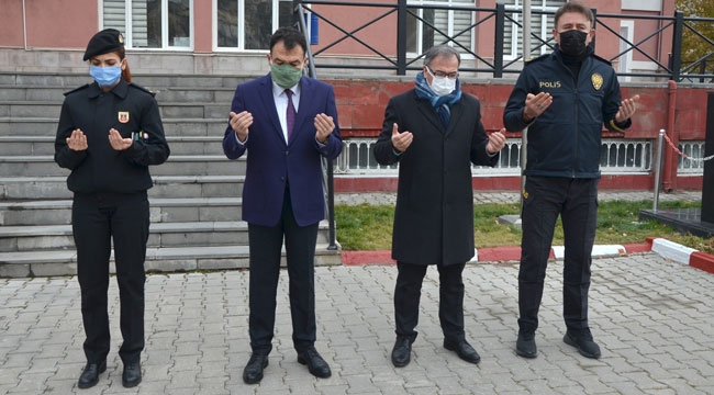 HACILAR'DA ŞEHİTLERE DUA EDİLDİ