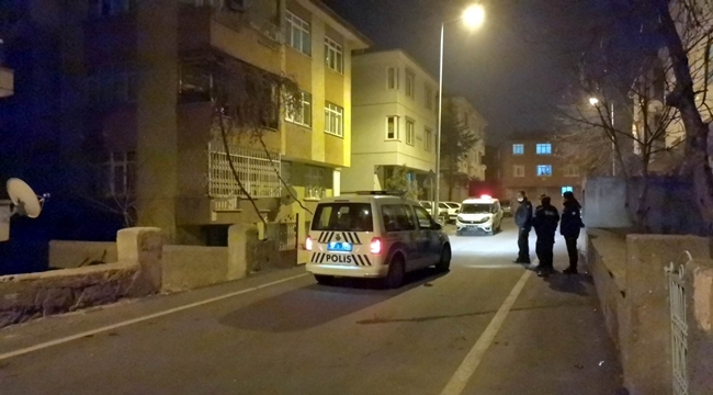 HUSUMETLİSİNİ GÖRDÜ KENDİNİ VURDU