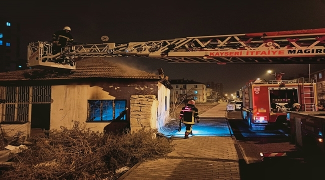 MÜSTAKİL EVDE YANGIN ÇIKTI
