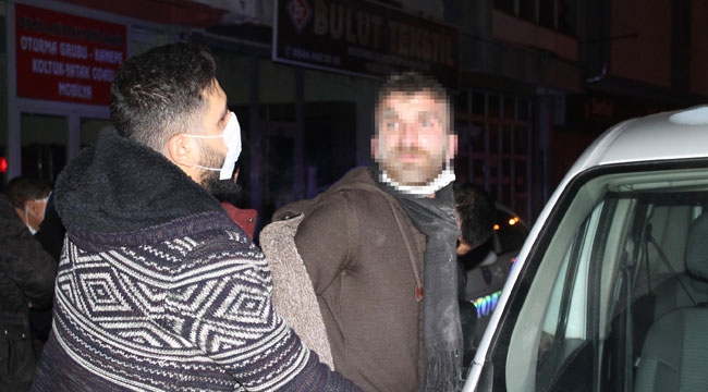 POLİS KOVALAMACA SONUNDA 2 ŞÜPHELİYİ YAKALADI