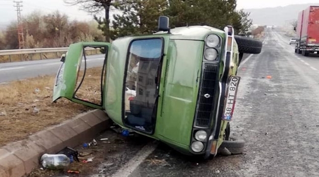 TRAFİK KAZASI: 4 YARALI