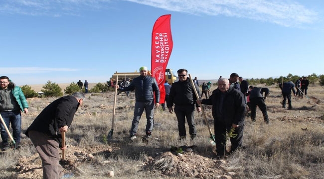 ULAŞIM A.Ş. HATAY'A 700 FİDAN GÖNDERDİ