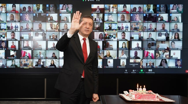 ZİYA ÖĞRETMEN'E İLGİ BÜYÜK