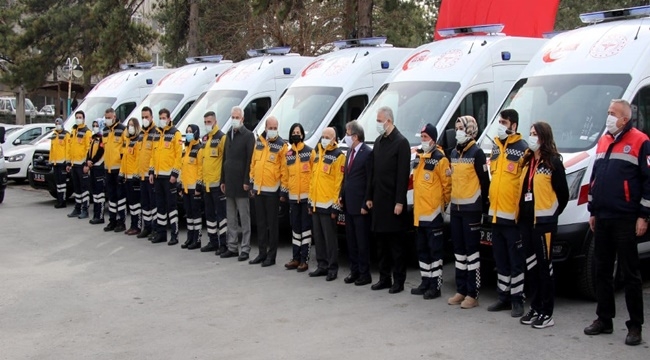 10 AMBULANS TÖRENLE TESLİM EDİLDİ