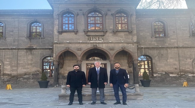 BAŞKAN TOK: 'EĞİTİMCİLERİMİZİN YANLARINDA VE HİZMETLERİNDEYİZ'