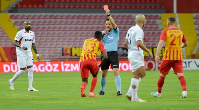 HALİL UMUT MELER DÜDÜK ÇALACAK