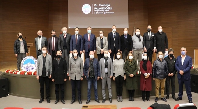 PALANCIOĞLU'NDAN İYİ PARTİLİ HEYETE SUNUM